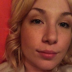 Meet your Posher, Cori